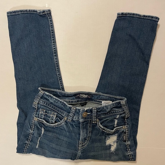 Silver Jeans Capri distressed denim size 28x22 1/2” - Picture 2 of 6